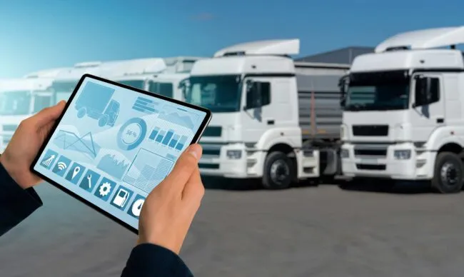 Fleet manager monitoring vehicle performance and fuel spending policy through their fleet card.